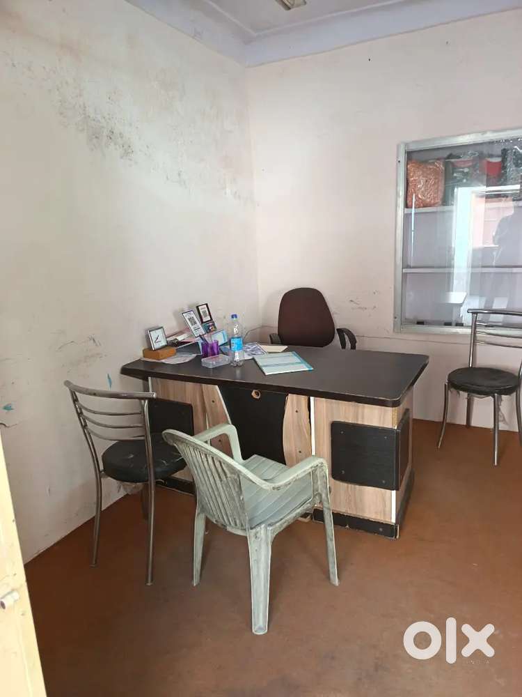 Fully furnished 2 rooms office available for rent