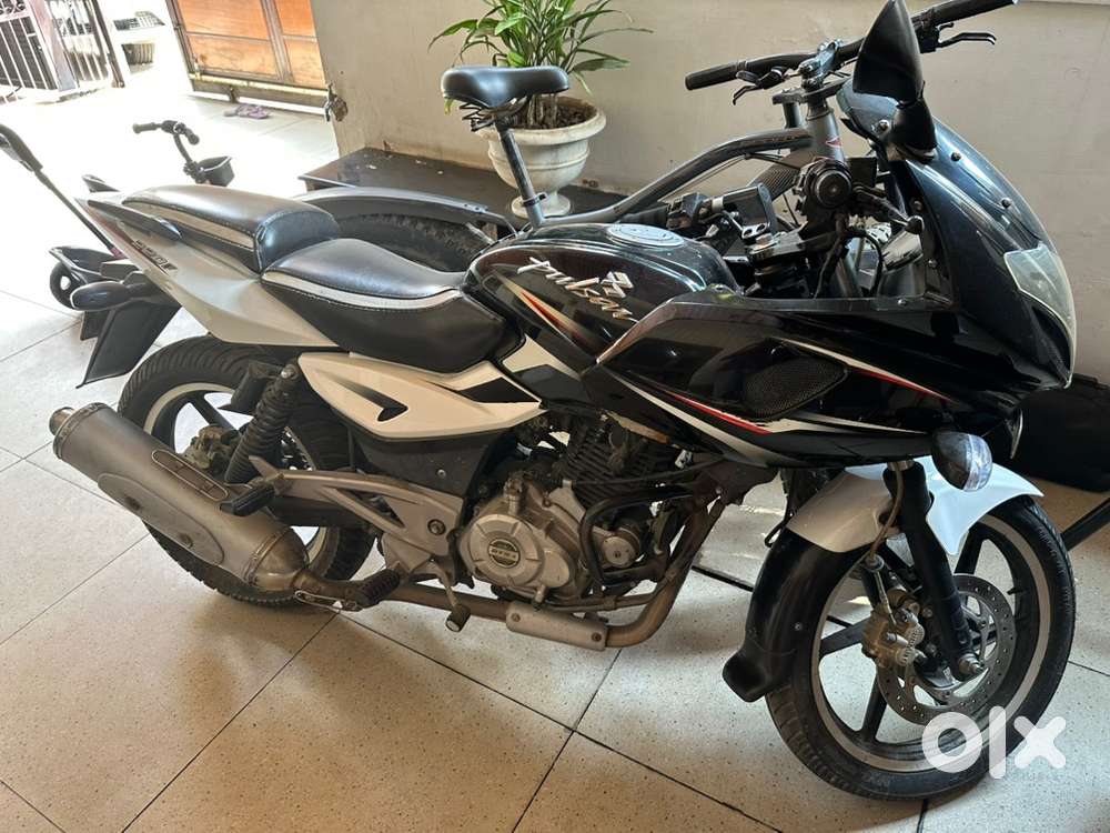 Very less driven in excellent condition pulsar 220