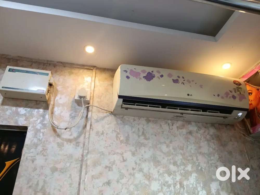 Good condition ac LG 1ton