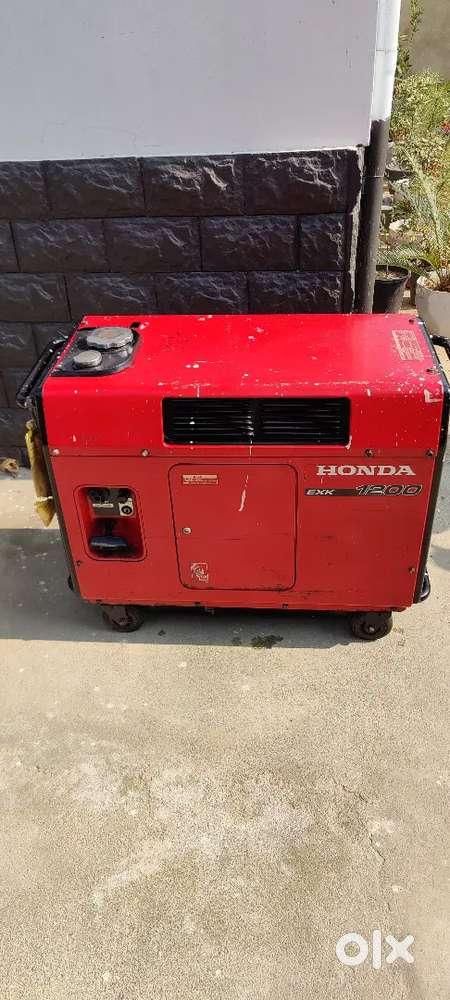 Honda 1200 watt silent generator