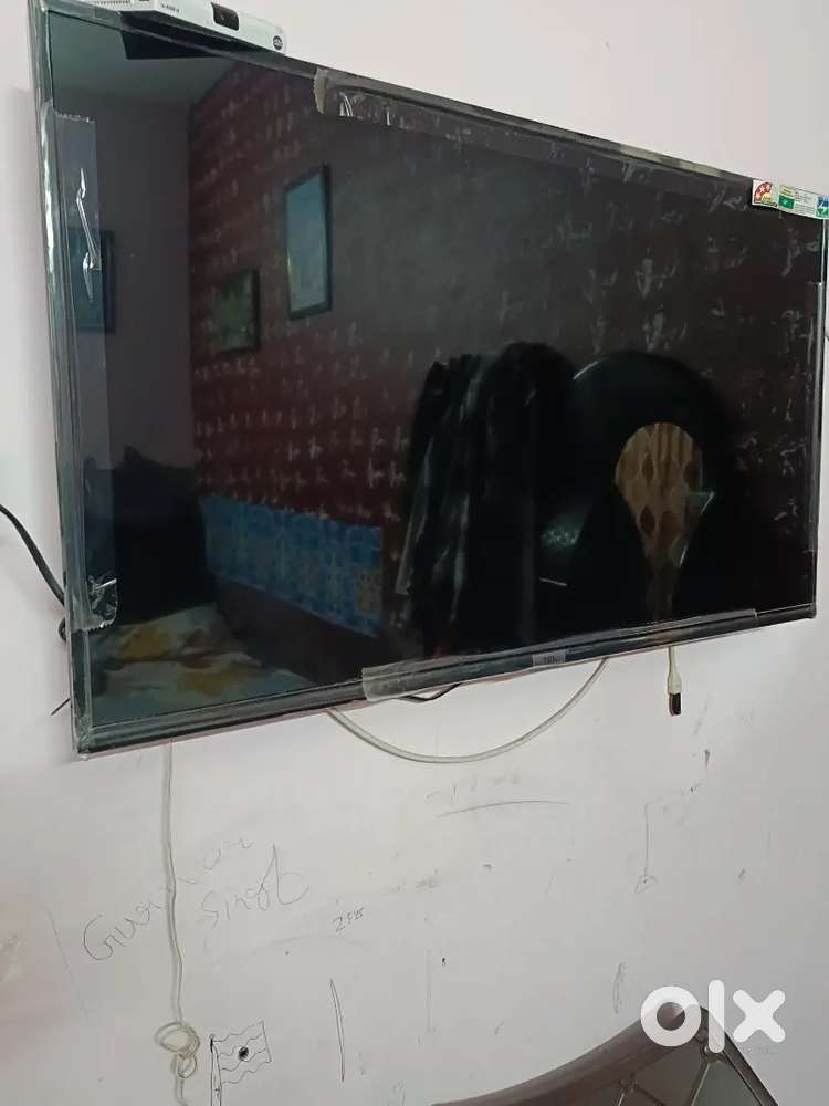 Tcl Led urgent sale
