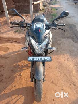 BAJAJ PULSAR NS 160
