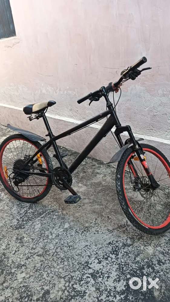 Real atlas cycle only 13 months old