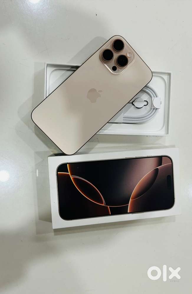 iPhone 16 pro (256) desert colour good condition