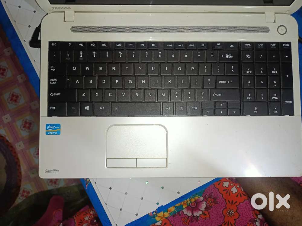 TOSIBHA / INTEL Core i3 processor