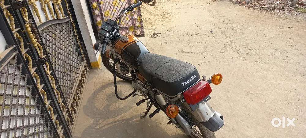 Good  rx100 nice bike