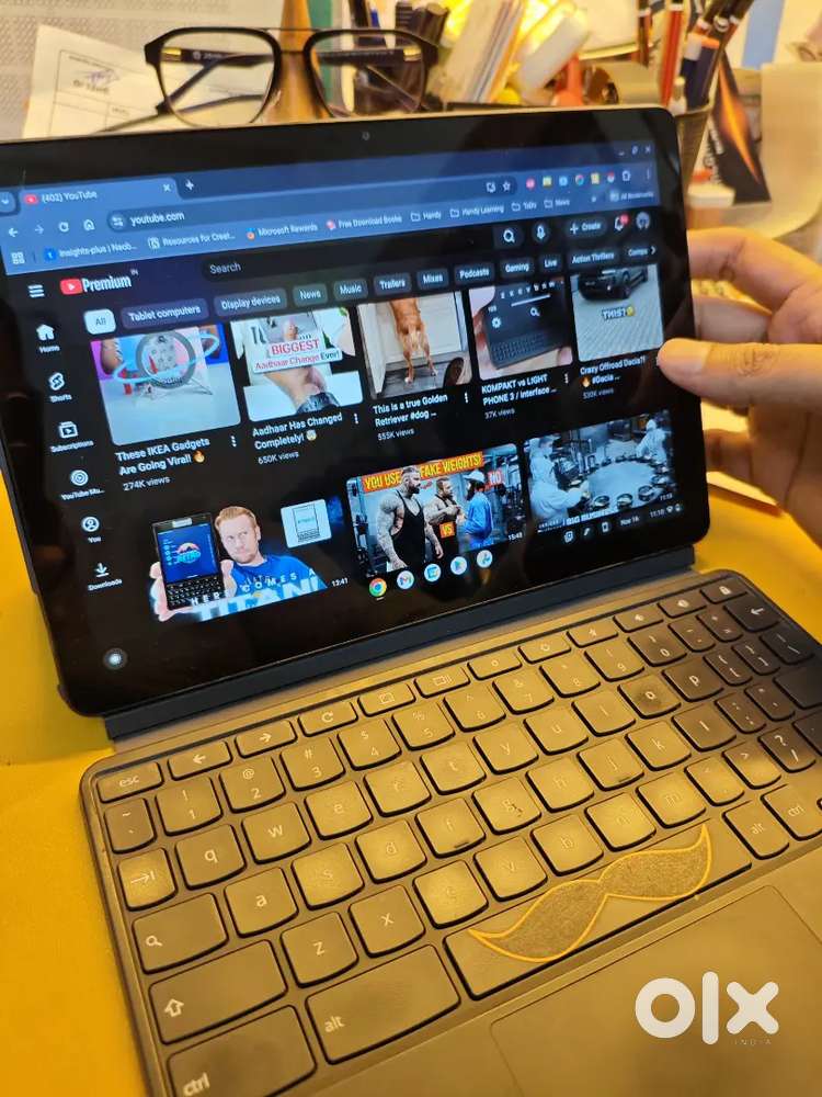 Lenovo Ideapad Duet Chromebook (10.1 inch) 4 GB, 128 GB