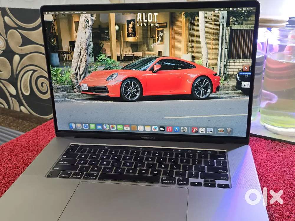 Apple Macbook Pro 2020 i7 16gb 512gb 5.5gb Graphics 16inch Retina