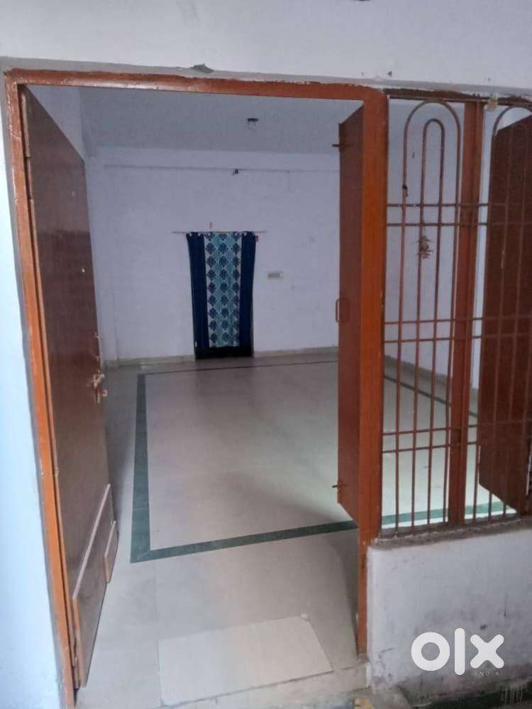 Hall in Rampur Garden