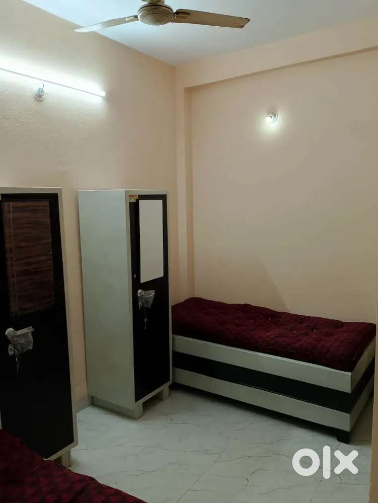 Room rent available for study boy