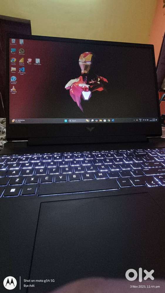 HP VICTUS . MINT CONDITION . OFFICE USED