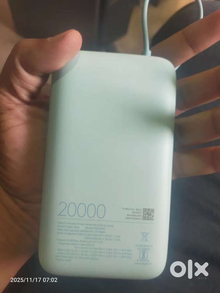 Mi new 20kmh powerbank  with 22w fast 3daya old and Zebronics speaker
