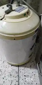 Bathroom geyser
