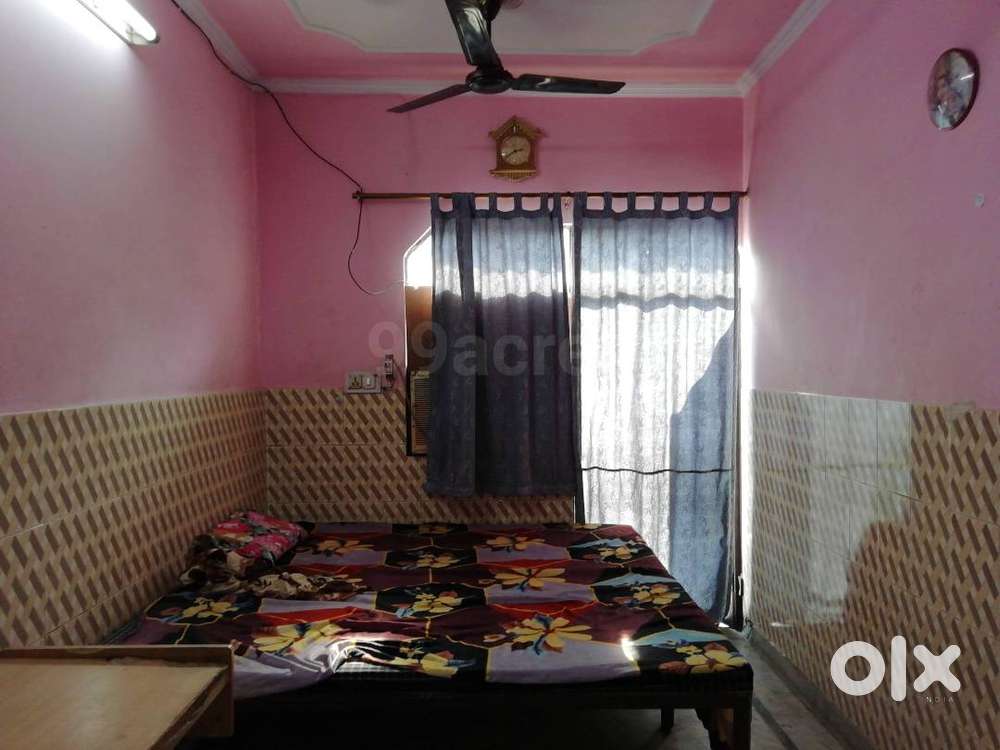 2 rooms set for rent in sector-5 rohini