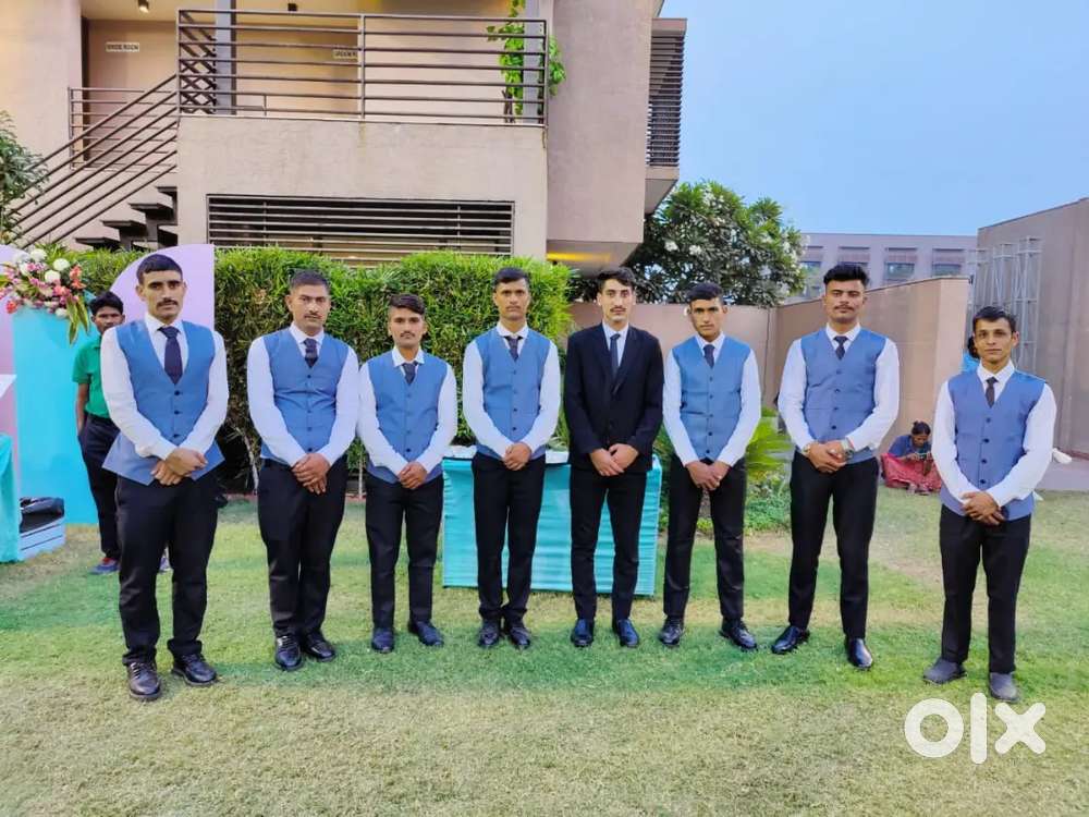 Urgent Need Boy's for Catering Work at Ahmedabad