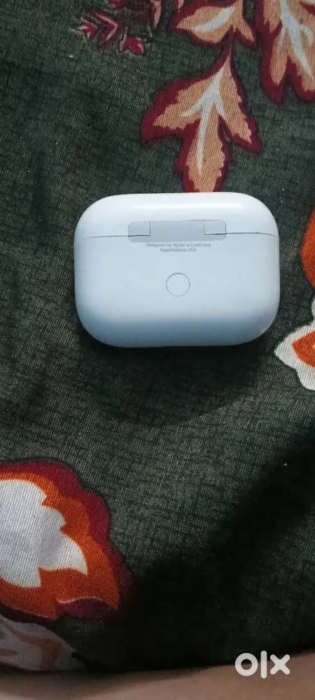 These airpods Pro or good condition but one airpod kharab hai