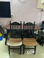 Dinning table with 4 chairs set