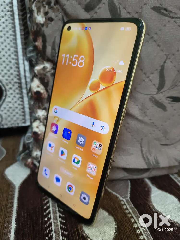 OPPO F19s
 Tip Top Condition
