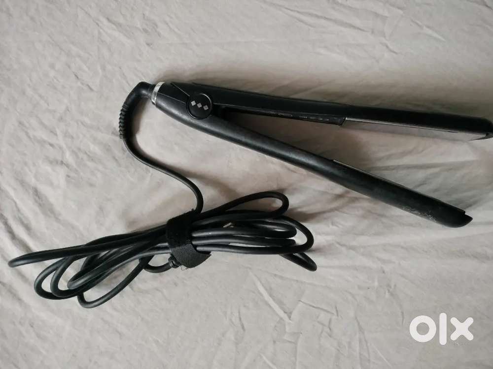 IKONIC Professional hair straightener