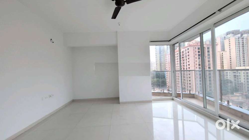 New 3Bhk Flat For Sale in Crystal Spires Manpada G.B.Road Thane west