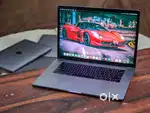 Apple Macbook Pro i9 32GB Ram 512GB Apple SSD Touchbar