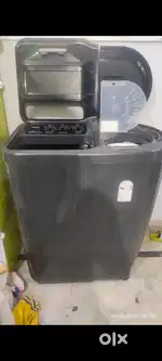 Whirpool semi autometic washing machine