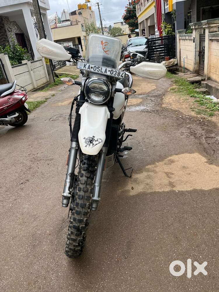 X puse 200 2v knobby tyres