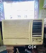 LG WINDO AC(2 ton),working condition