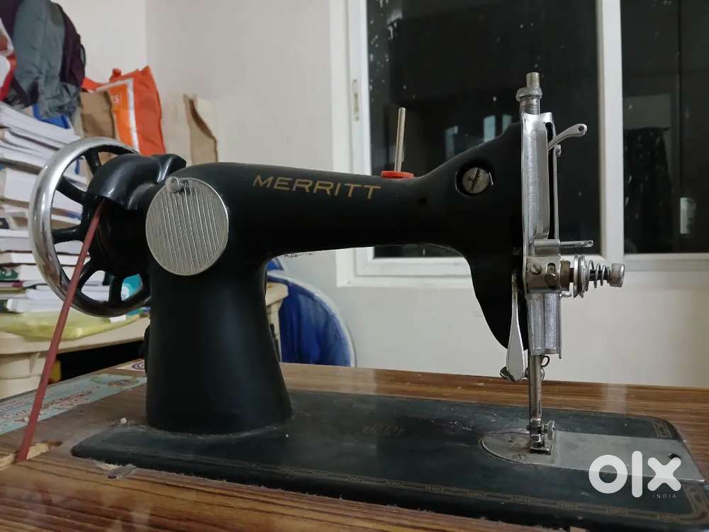 MERRITT SEWING MACHINE
