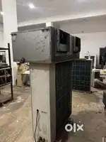 Haier 410 gas like a new condition duck table ac