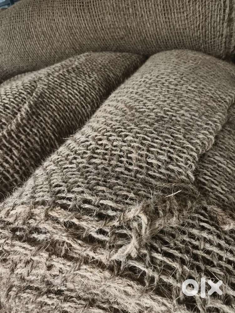 നെയ്‌തുകരെ ആവിശ്യം ഉണ്ട്