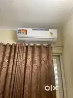  Lloyd 1.5 Ton 3 Star Split AC – Excellent Condition