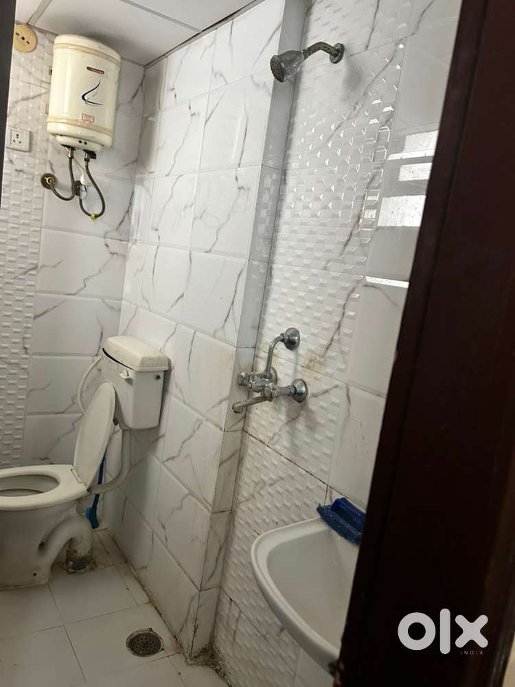 2bhk avaible for rent