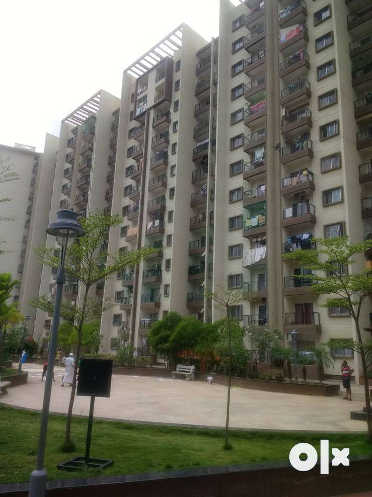 Semi furnished 2BHK Apartment in Sarjapur Road, Carmelaram