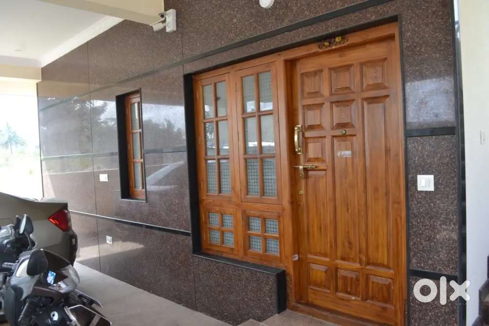 Ground flr house for rent