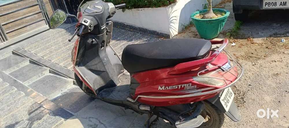 Scooter SCOOTY MOPAD GADDI in good condition