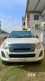 Isuzu Hi-Lander 4x2 MT, 2022, Diesel