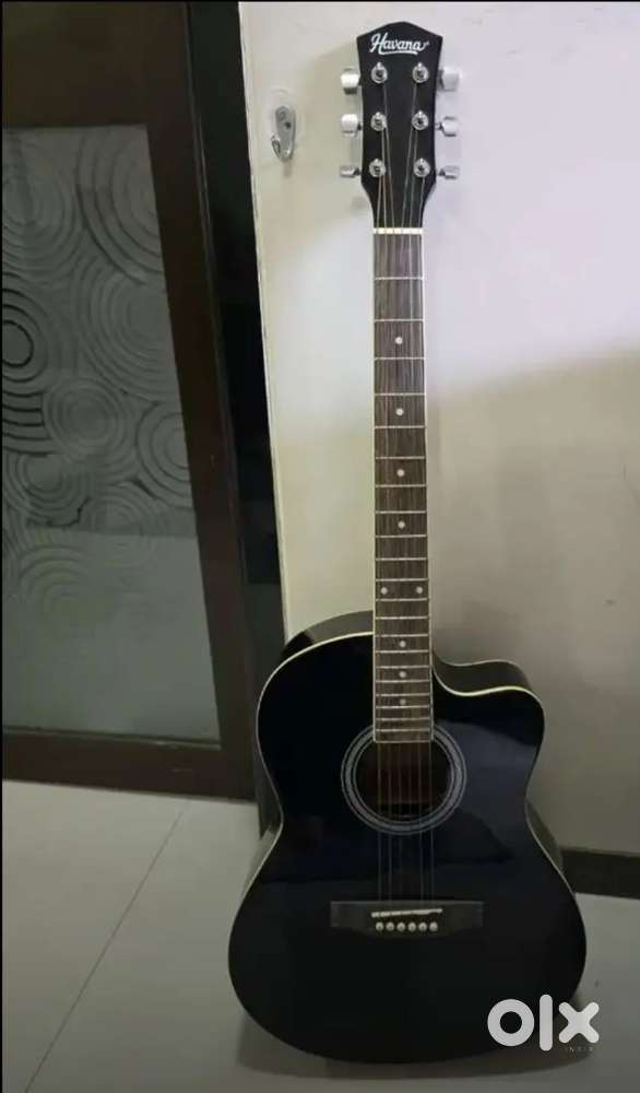 Havana Acoustic Guitar-Black Excellent Condition Great Sound Quality