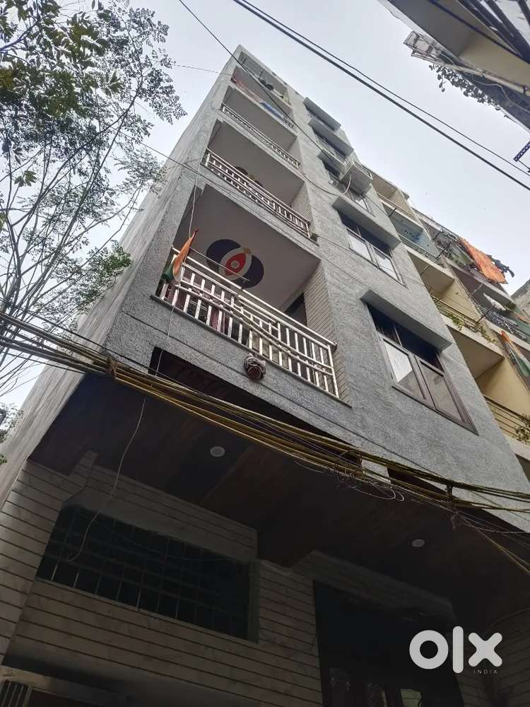 2 bhk semi furnished flat in new Ashok Nagar