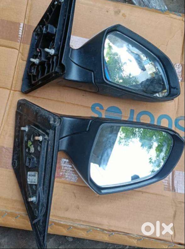 maruti fronx manual side mirror