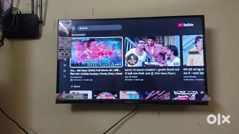 Sunsuit smart TV 1 years use