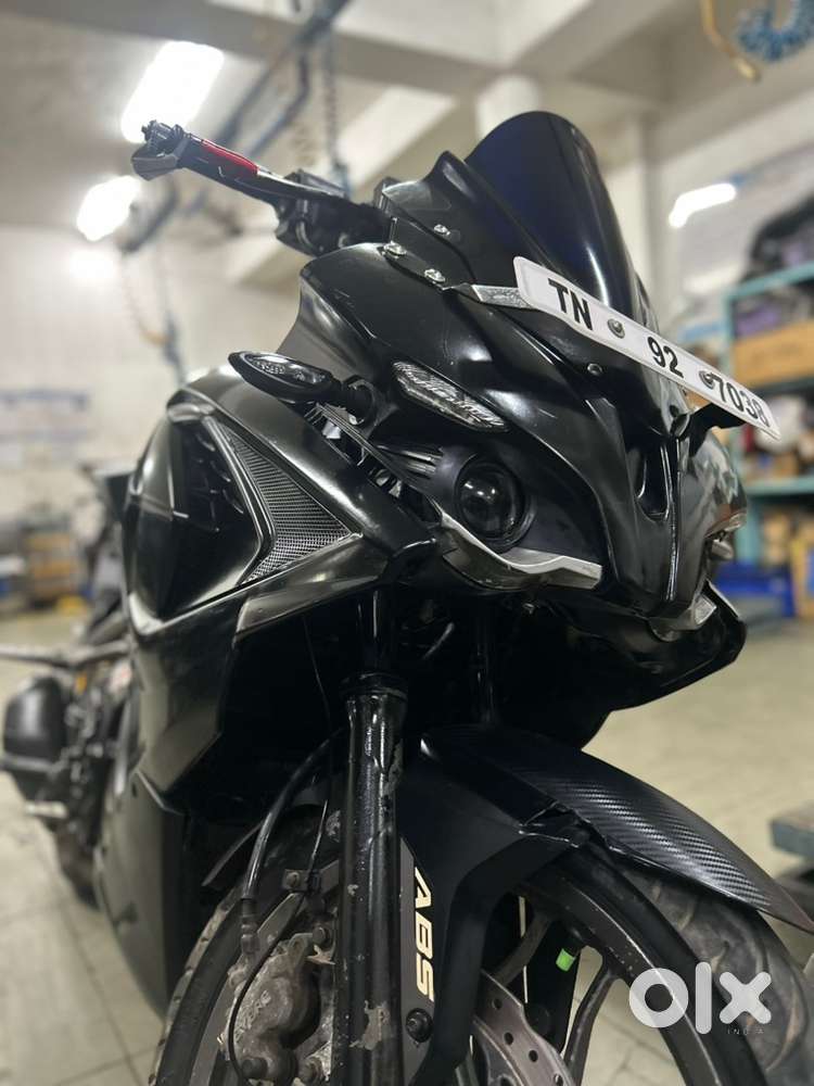 Rs 200 good condition