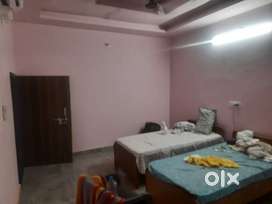 Best paying guest available in govind nagar.