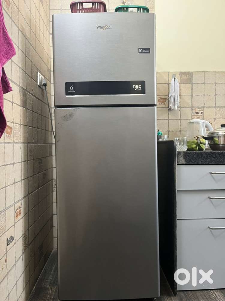 Whirlpool 290 lt double door fridge