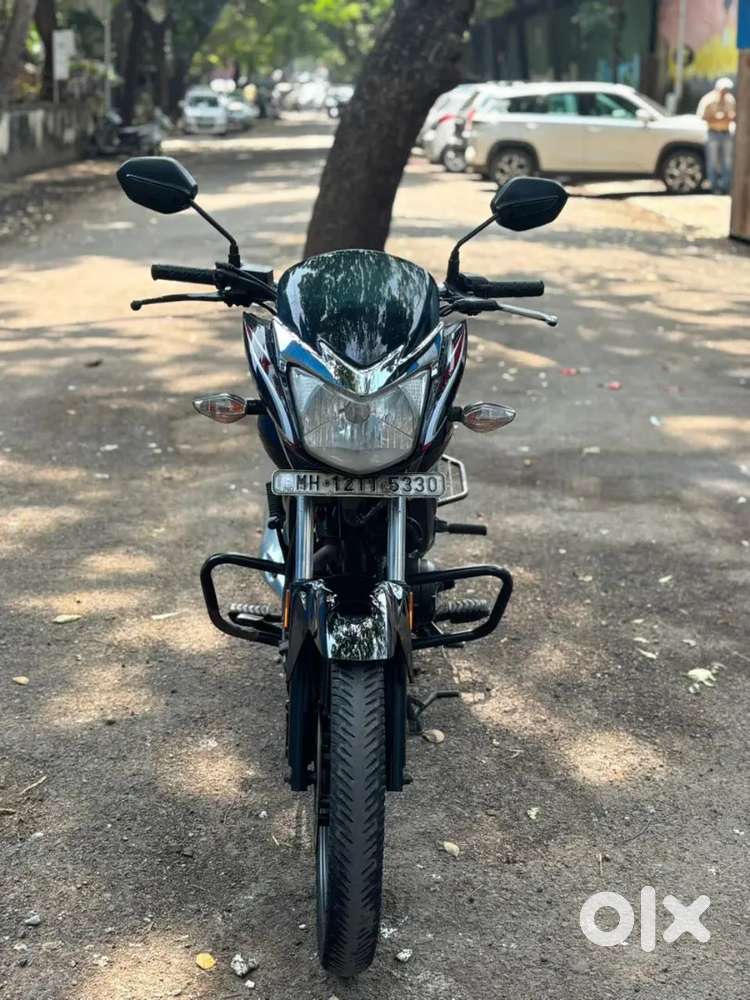 I have to Sell motorcycle Honda shine125Bs6 2021 (november) 15000kmrn