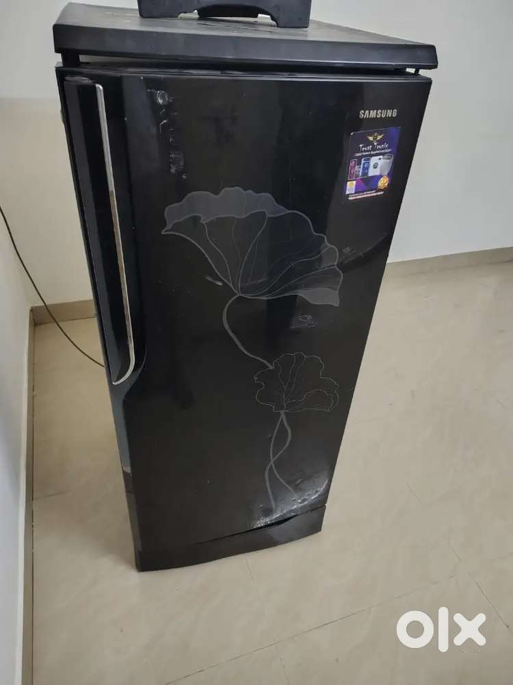 Samsung Refrigerator for Sale – Working Perfectly