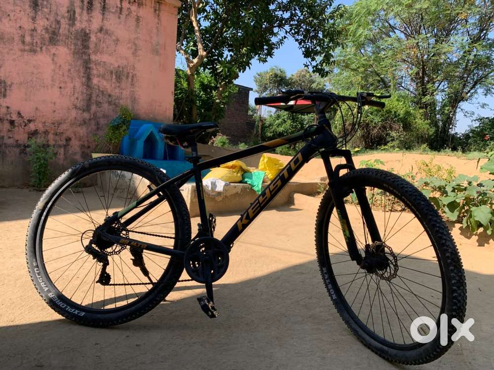 Keysto Company Cycle Gear with Dics Brakes New tyres All working Gear