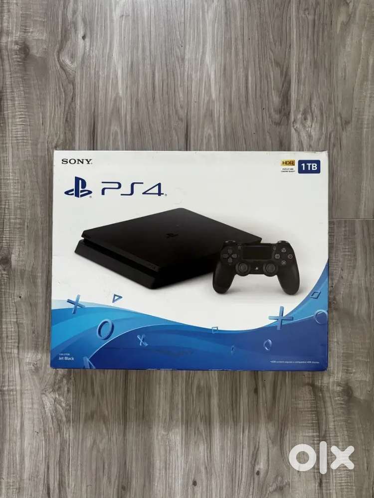 Sony PlayStation 4 Slim 1TB Console System Bundle Game CUH-2215B