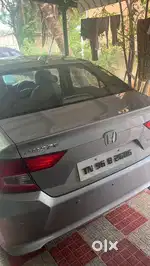 Honda Amaze 2018 Diesel AUTOMATIC  Good Condition WITH COMPANY RECORD