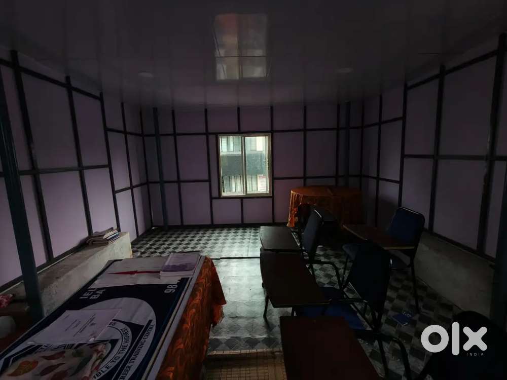 Space for rent in statue